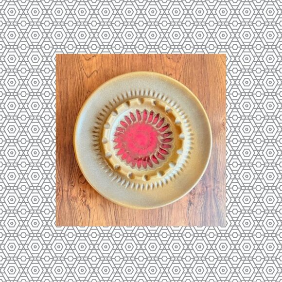 Vintage Robert Maxwell Midcentury Pottery Ash Tray - Picture 2 of 10